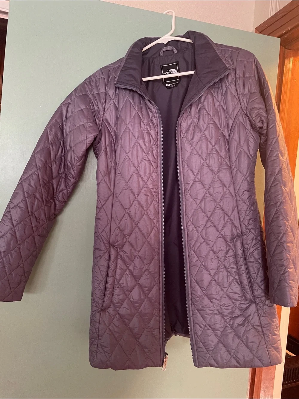 The North Face Women's Quilted Puffer Jacket — Lavender Gray